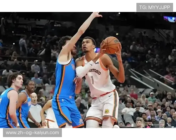 NBA球星隔扣内线坦克，对方脸都绿了