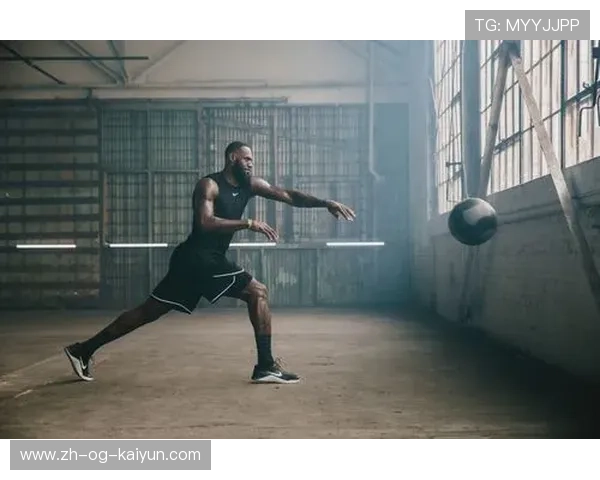 NBA球星训练视频曝光,恐怖肌肉线条让粉丝疯传 NBA球星训练视频曝光,恐怖肌肉线条让粉丝疯传