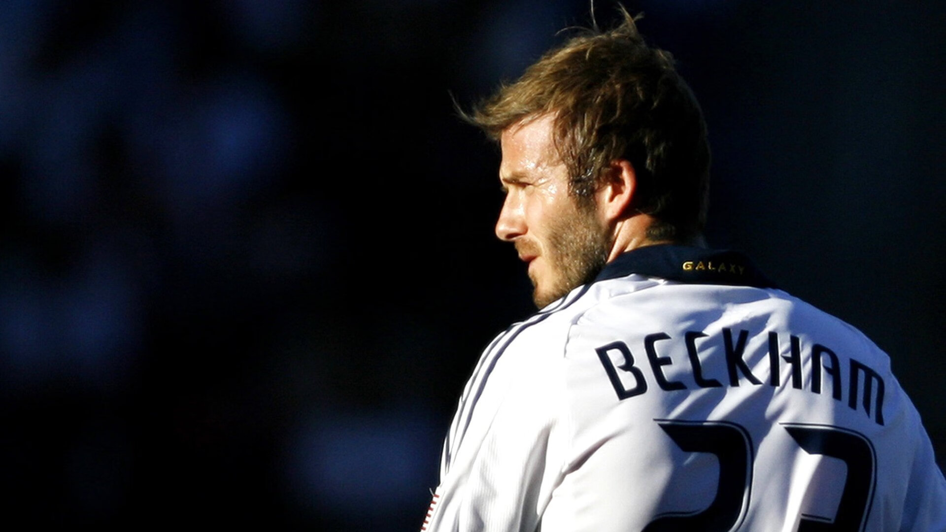 “胡利安·门德斯的多面手能力,助力阿根廷美洲狮队攻防兼备”